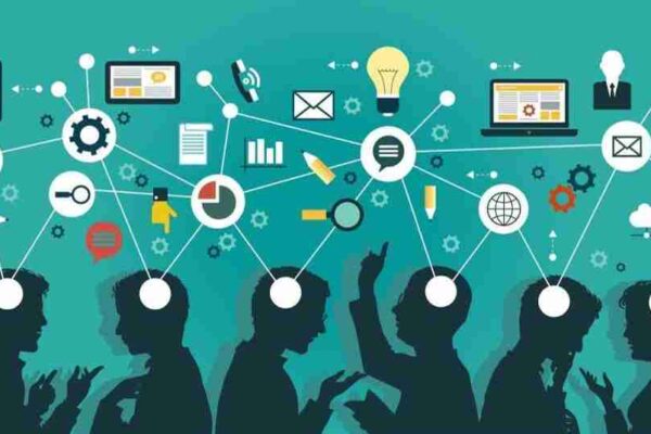 Lahirnya Media Sosial dan Transformasi Komunikasi Global